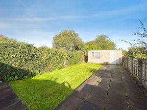 GARDEN- click for photo gallery